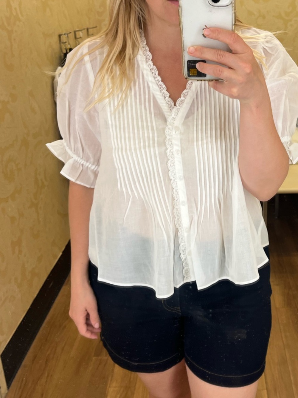 Doen inspired White Lace-Trim Pintuck V-Neck Puff Sleeve Top